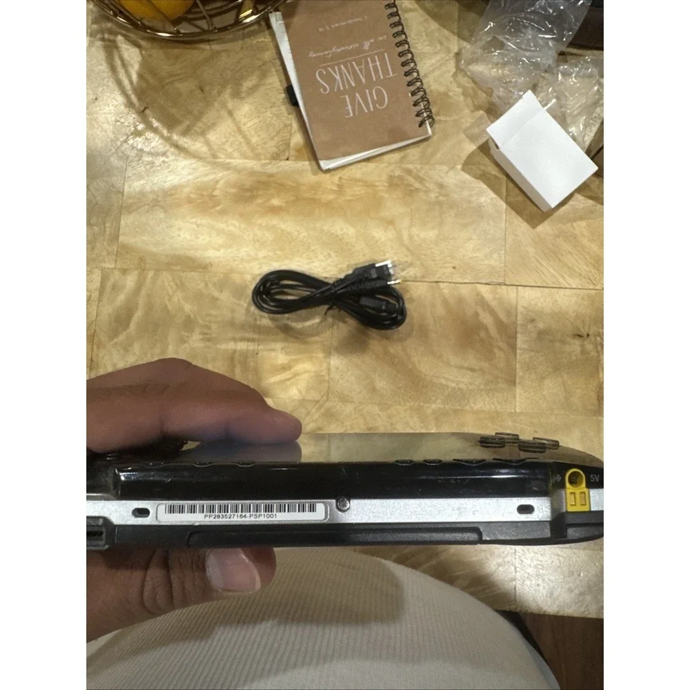 Sony psp 1001 Console Tested New Battery, Charger, No Memory Card Black Fat